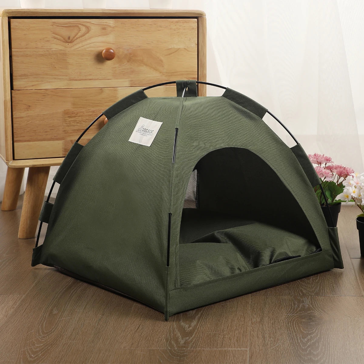 Stylish Cozy Winter Cat Tent Bed 
