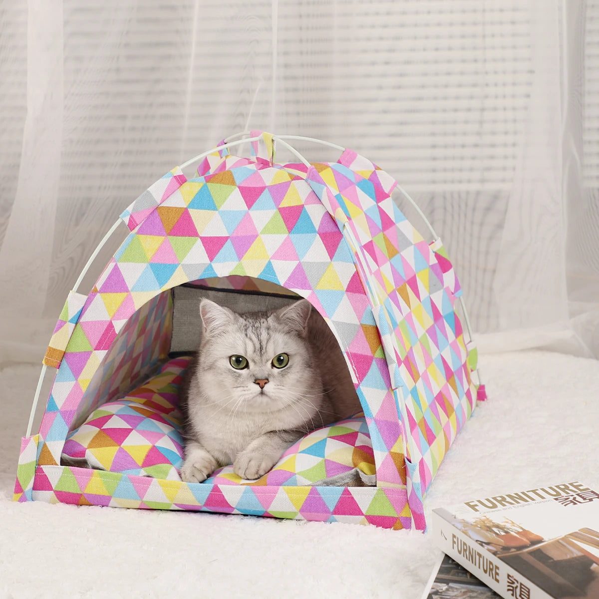 Stylish Cozy Winter Cat Tent Bed 